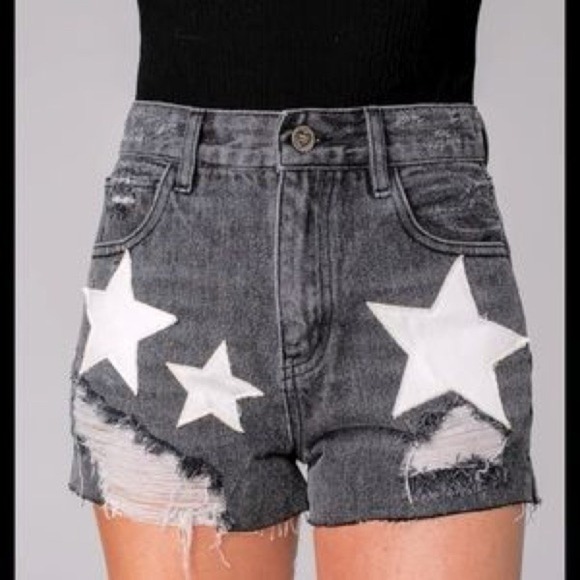 BuddyLove Pants - BuddyLove Black Star Denim Shorts Distressed High Waisted Cut Offs Size 24 NEW